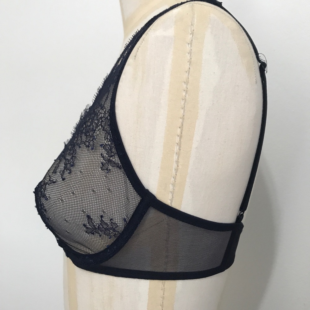 3 for $15! VS Sexy Mesh Lace Plunge Unlined Bra! - Picture 3 of 5